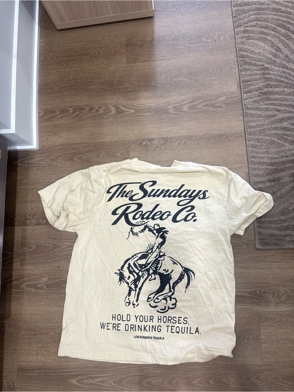 REVOLVE los sundays tequila tee M - Picture 4 of 6